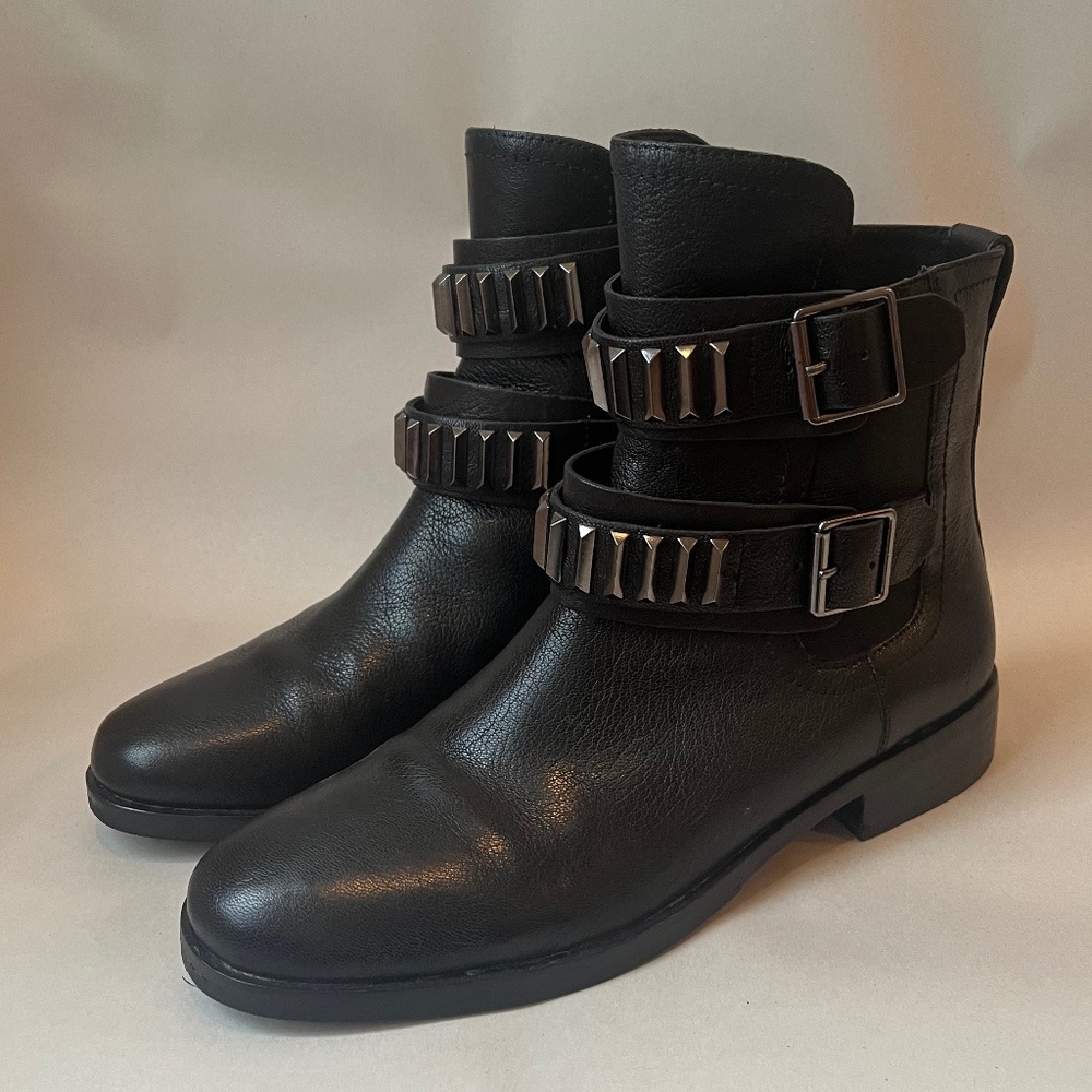 Pour La Victoire Black Leather Moto Biker Black Ankle Casual Embellished Boots